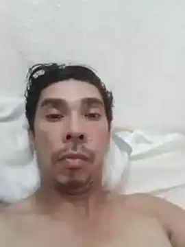 Snapshot of Shawnzinho chatting on 11.06.25 Shawnzinho online show from 11.06.25