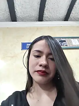 CHARLOTTE  05 online show from 10.20.25