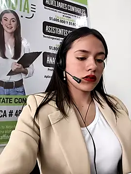 CHARLOTTE  05 online show from 11.04.25