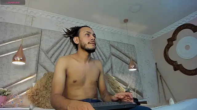 Boss Domiinator online show from 09.09.25