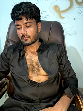 MeekBatgirl online show from 09.30.25