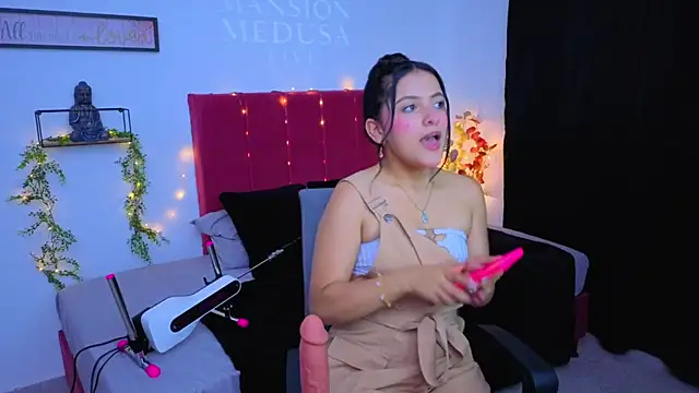 Nathi Medusa online show from 10.06.25