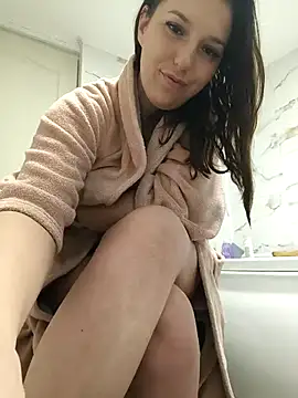 Sakura 2000 online show from 10.28.25