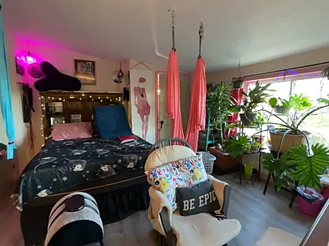 kinkycanner online show from 04.09.26