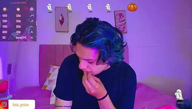 Laia and Damian online show from 10.28.25