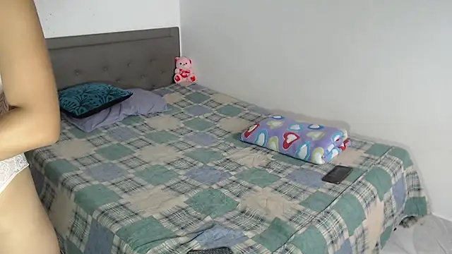 Celestte Dior online show from 11.04.25