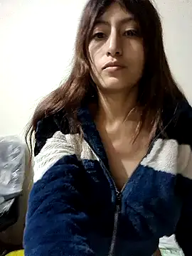 Clavelnegro online show from 11.18.25