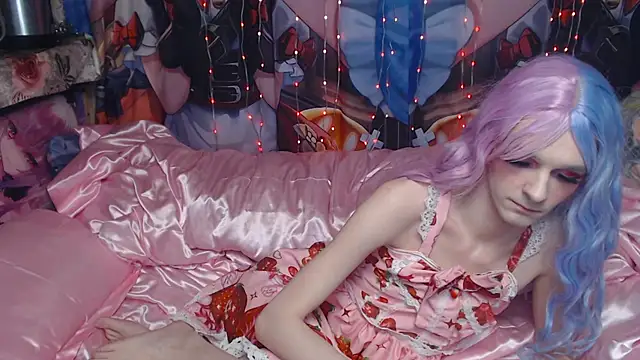 Snapshot of yutachka chatting on 11.19.25 yutachka online show from 11.19.25