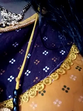 Snapshot of chubby_babitha-telugu chatting on 11.08.25 chubby babitha-telugu online show from 11.08.25