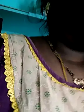 Snapshot of chubby_babitha-telugu chatting on 11.28.25 chubby babitha-telugu online show from 11.28.25