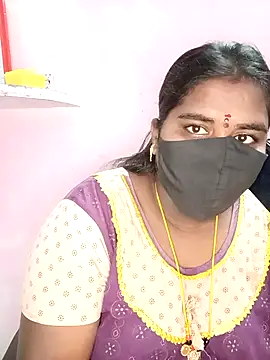 Snapshot of chubby_babitha-telugu chatting on 12.13.25 chubby babitha-telugu online show from 12.13.25