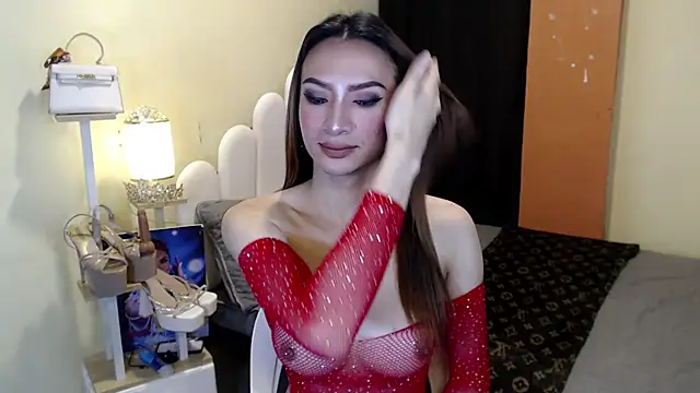 AmandaTheMonsterCock online show from 11.19.25