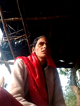 Snapshot of H_seema chatting on 11.20.25 H seema online show from 11.20.25