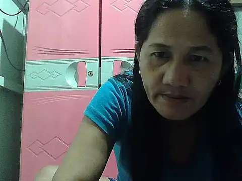 hotmama 063 online show from 10.20.25