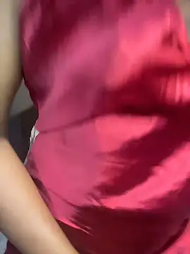 Snapshot of Moonzy77 chatting on 11.15.25 Moonzy77 online show from 11.15.25