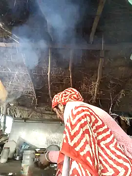 LUCKY cut online show from 11.17.25