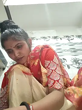 LUCKY cut online show from 04.23.26