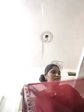 LUCKY cut online show from 04.26.26