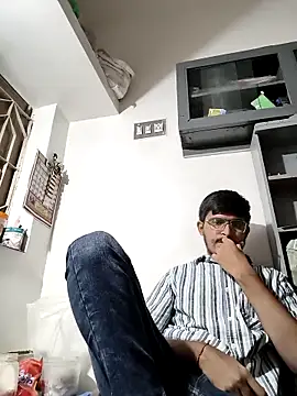 RotundHeadway online show from 11.14.25