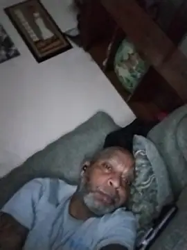 Snapshot of Bbcscottie77 chatting on 10.20.25 Bbcscottie77 online show from 10.20.25