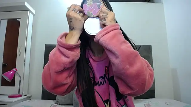 Snapshot of Taylormegan chatting on 09.21.25 Taylormegan online show from 09.21.25