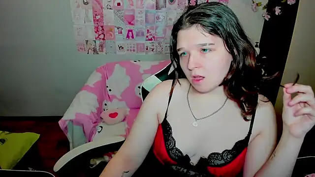 Acid Kate online show from 11.28.25