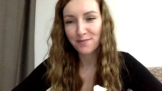 Varnyx online show from 12.22.25