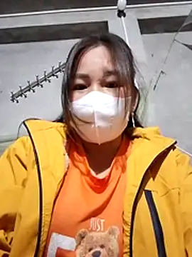 Snapshot of Teena_tiny chatting on 12.18.25 Teena tiny online show from 12.18.25