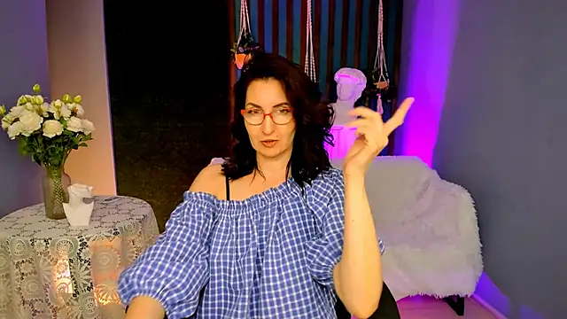 UnaTerra online show from 04.10.26