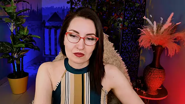 Snapshot of UnaTerra chatting on 04.27.26 UnaTerra online show from 04.27.26
