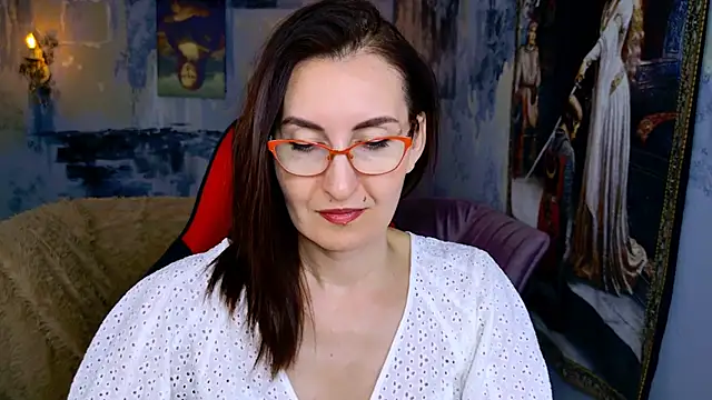 Snapshot of UnaTerra chatting on 06.08.26 UnaTerra online show from 06.08.26