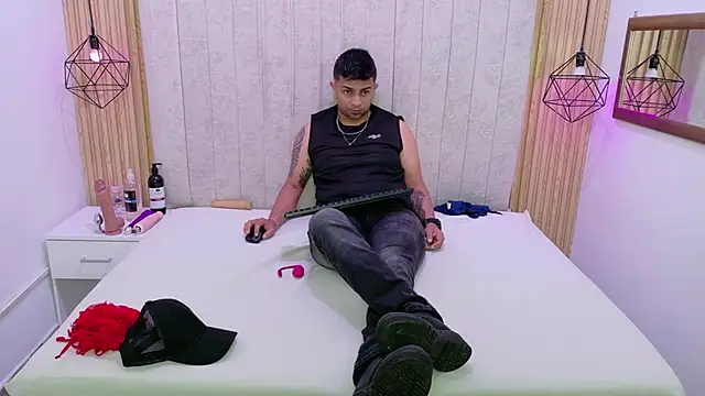 Kity spiderr online show from 11.08.25