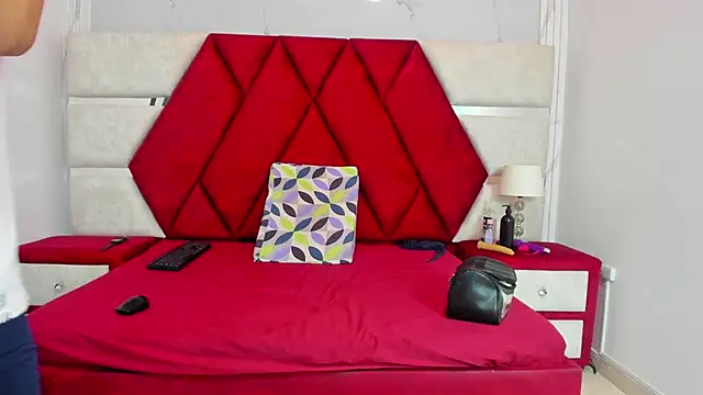 Kity spiderr online show from 02.19.26