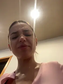 ItalianGirl online show from 10.25.25