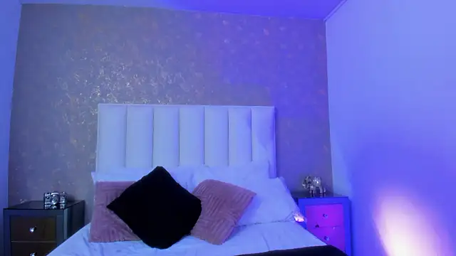 KaylieBrooks online show from 12.02.25