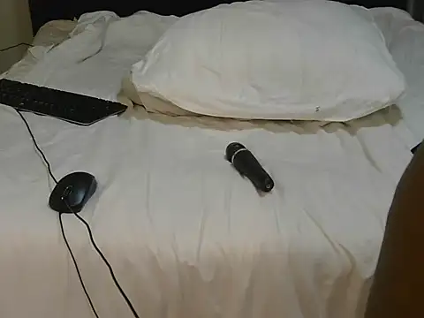 Sultry Booty online show from 11.04.25