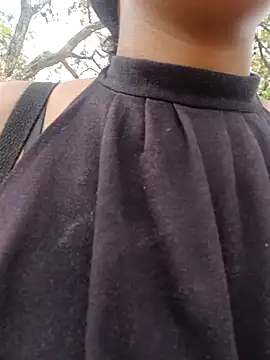 MoniqueMulberry online show from 10.02.25