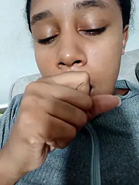 MoniqueMulberry online show from 10.07.25