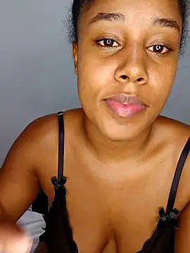 MoniqueMulberry online show from 10.10.25