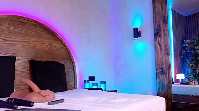 Meganreed  online show from 02.05.26