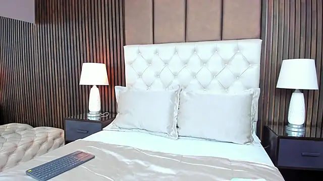 Kendal Foxxx online show from 12.03.25