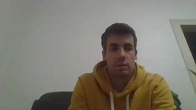 JulioIsHere4you online show from 12.03.25