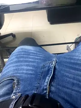 Chico031289 online show from 10.21.25