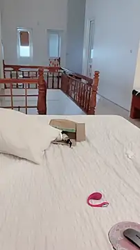 JunCii online show from 10.31.25