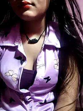 Snapshot of Janvi_Jaitly chatting on 07.15.26 Janvi Jaitly online show from 07.15.26