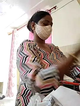 Snapshot of Kajal-baby07 chatting on 09.19.25 Kajal-baby07 online show from 09.19.25