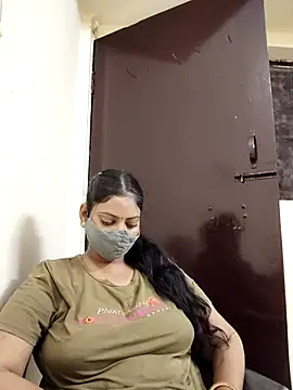 Snapshot of Kajal-baby07 chatting on 09.28.25 Kajal-baby07 online show from 09.28.25