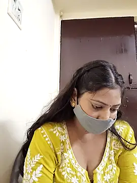 Snapshot of Kajal-baby07 chatting on 10.05.25 Kajal-baby07 online show from 10.05.25