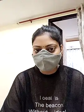 Snapshot of Kajal-baby07 chatting on 10.24.25 Kajal-baby07 online show from 10.24.25