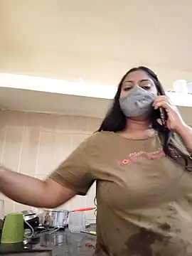 Snapshot of Kajal-baby07 chatting on 10.30.25 Kajal-baby07 online show from 10.30.25